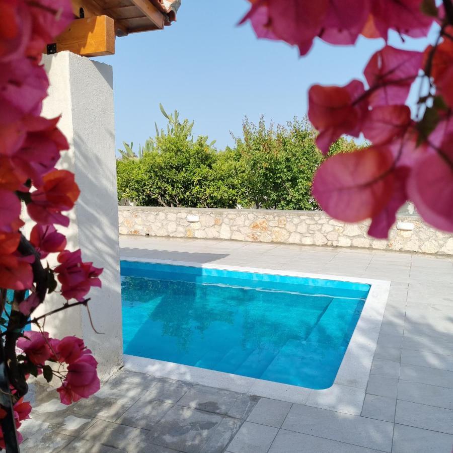 Villa Lianas Garden House Afantou Exterior foto